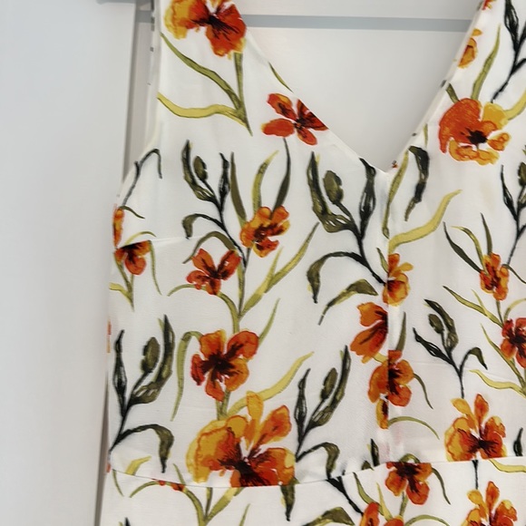 Little moon summer cream dress with orange flowered - Picture 3 of 4